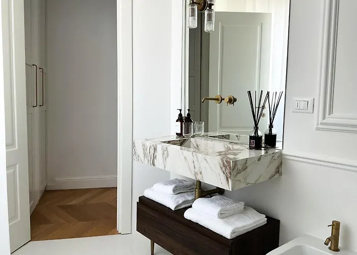 Апартаменты Floris Luxury New